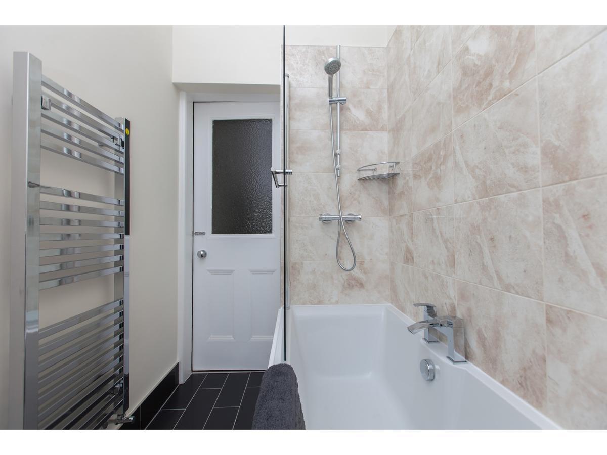 إدنبرة Pass The Keys Spacious 2-Br Flat For 4 In Morningside المظهر الخارجي الصورة